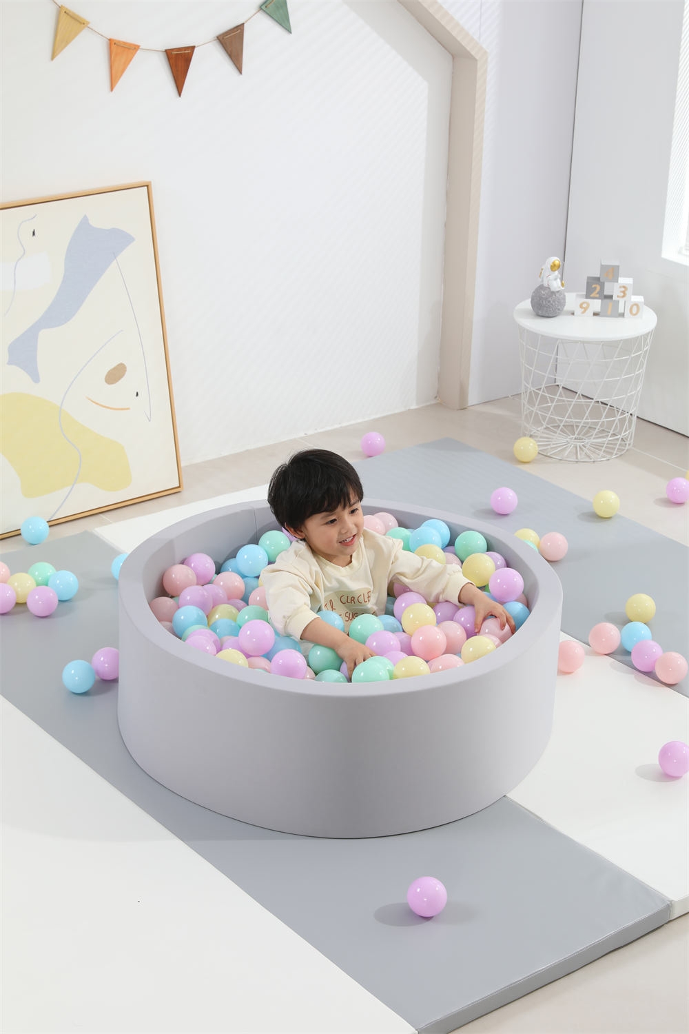 海洋球樂園，讓孩子盡情暢游在歡樂的海洋！